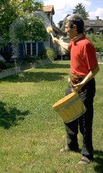 Hornmist mit dem Rührgerät verteilen